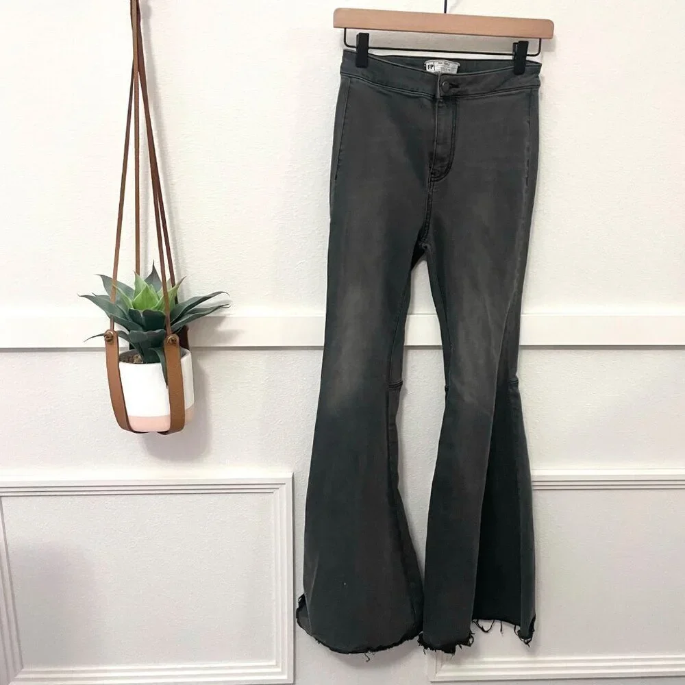 Free People We the Free Just Float On Flare Raw Hem Festival Black Size 26